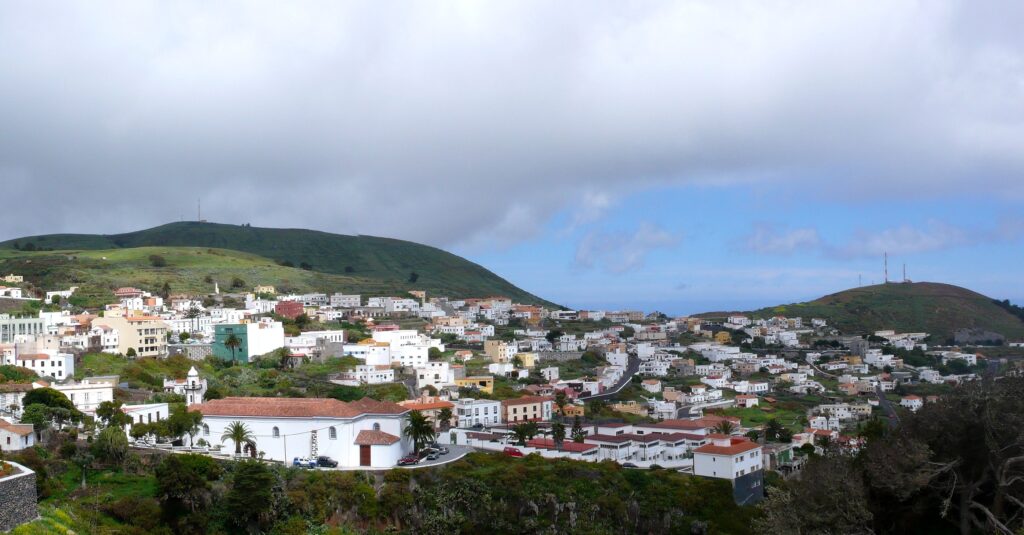 Servicios de cuidado de mayores en Valverde, Frontera y El Pinar, El Hierro